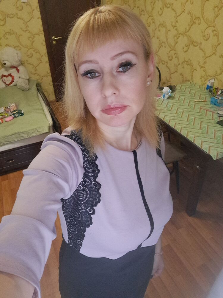  ,   Anastasia, 27 ,   ,   