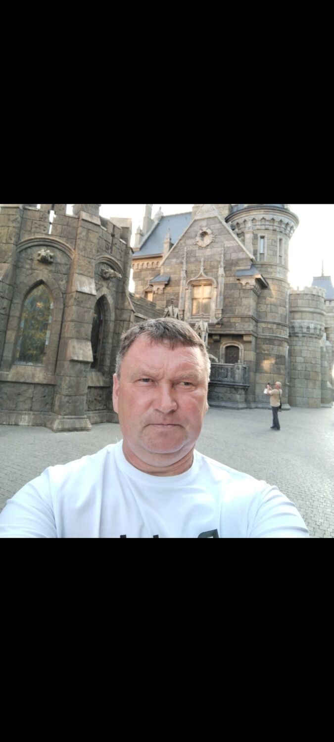  54037330  Oleja, 52 ,    