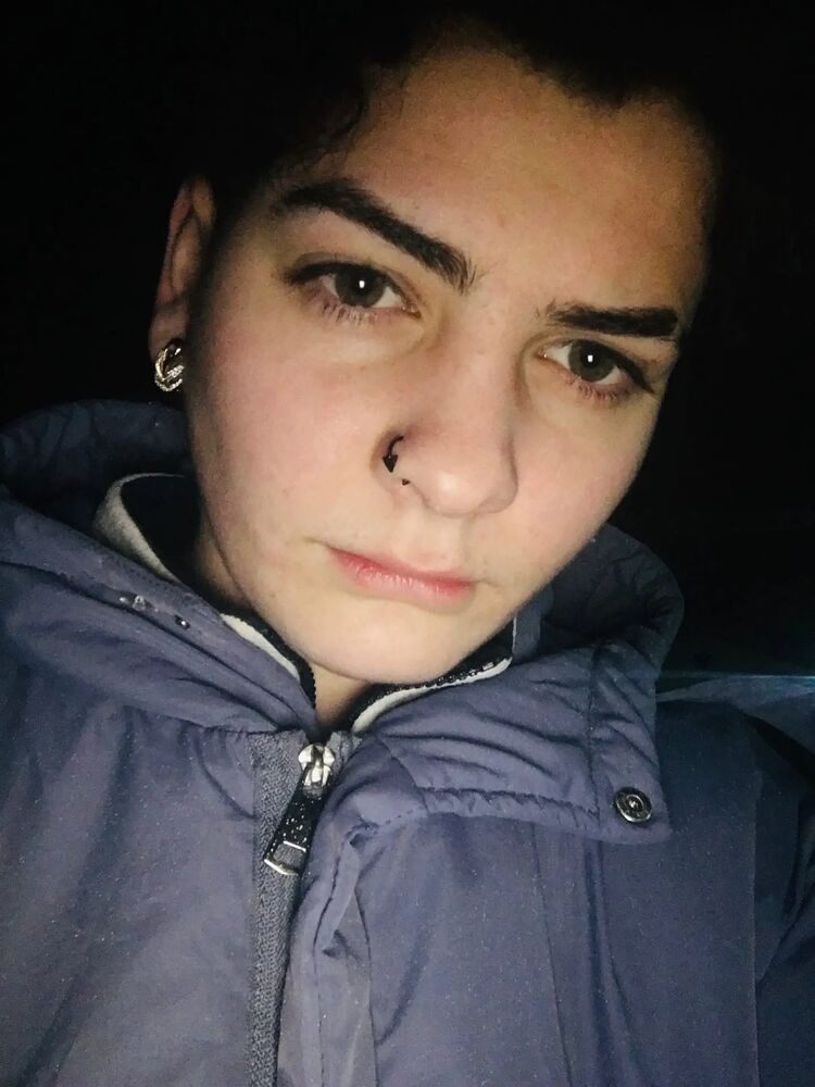  49409310  , 21 ,    