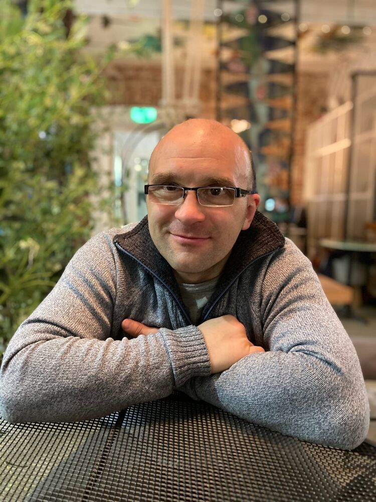  -,   Ruslan, 45 ,  