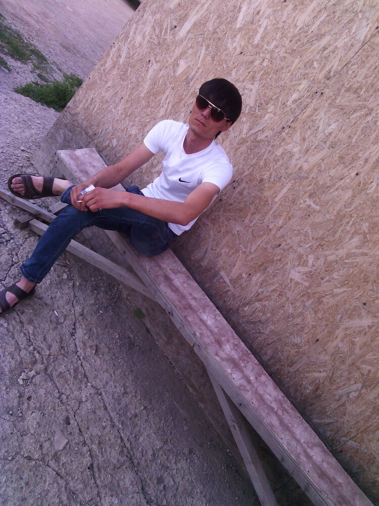  6176940  Mr Erik, 35 ,    