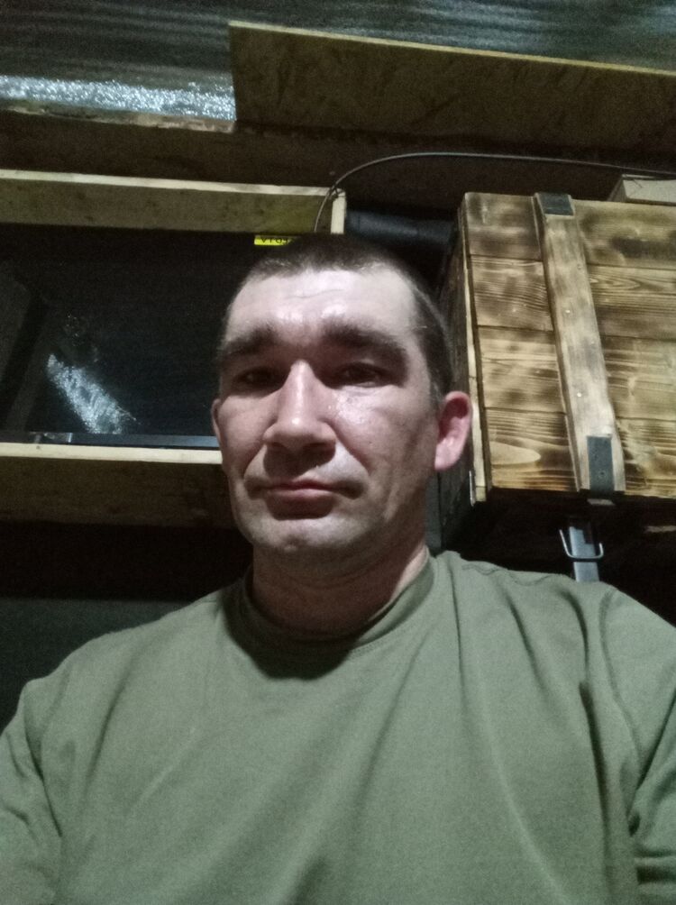  51937270  , 35 ,    