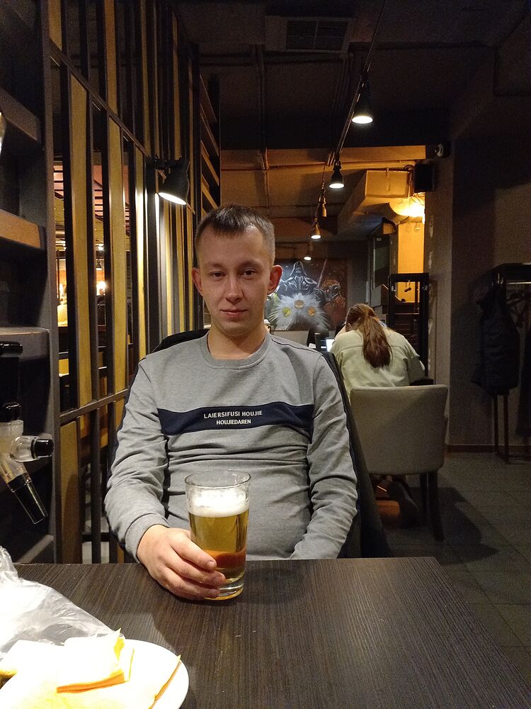  27558340  Kirill, 29 ,    