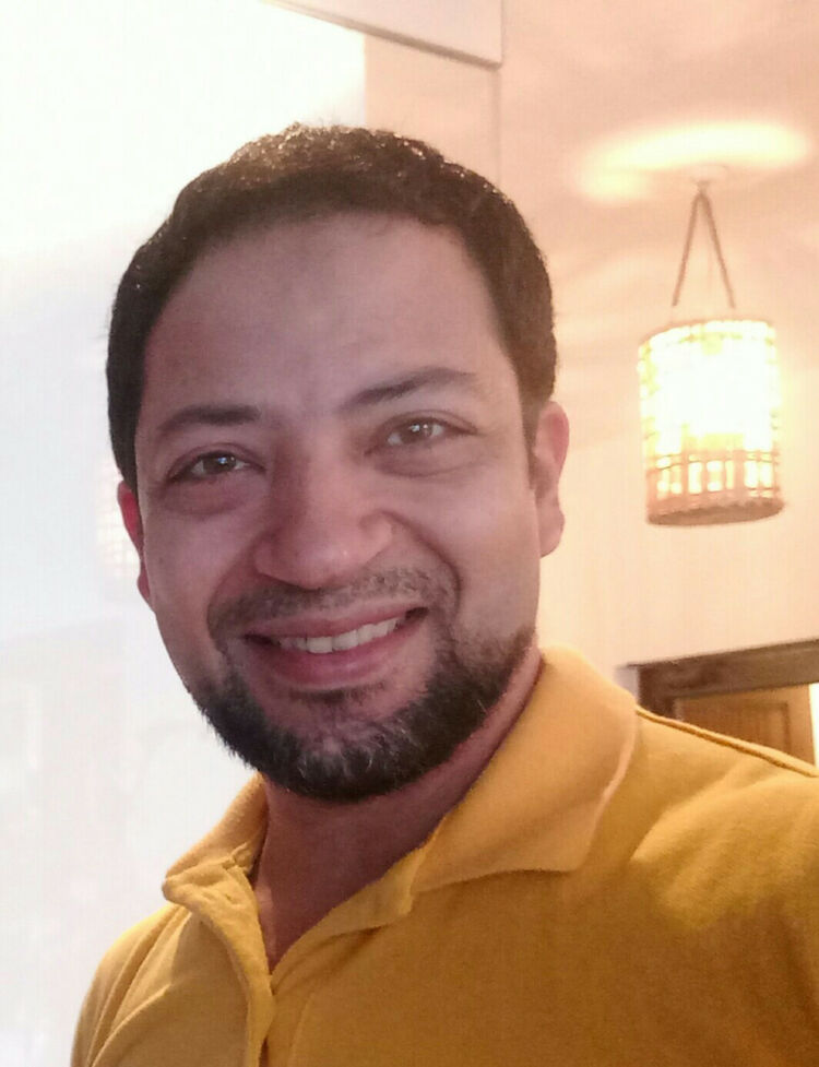  51021300  Abdallah, 42 ,    