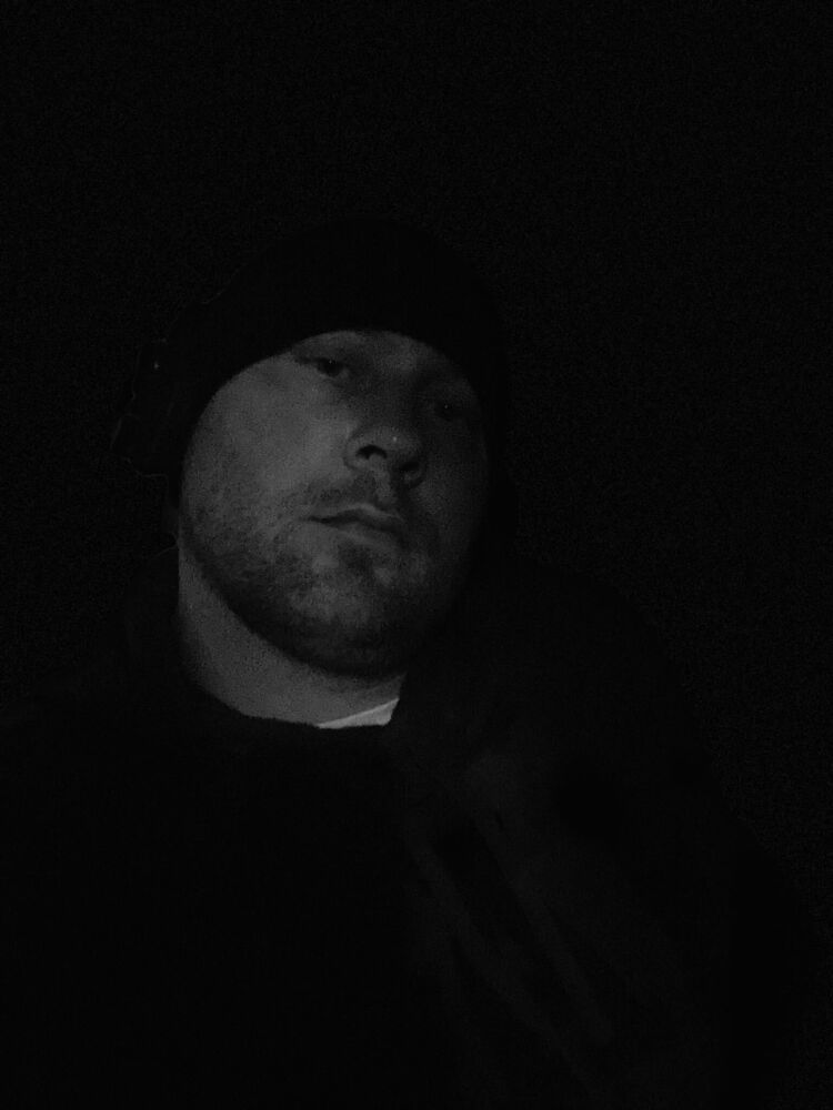  ,   Vlad, 39 ,   ,   