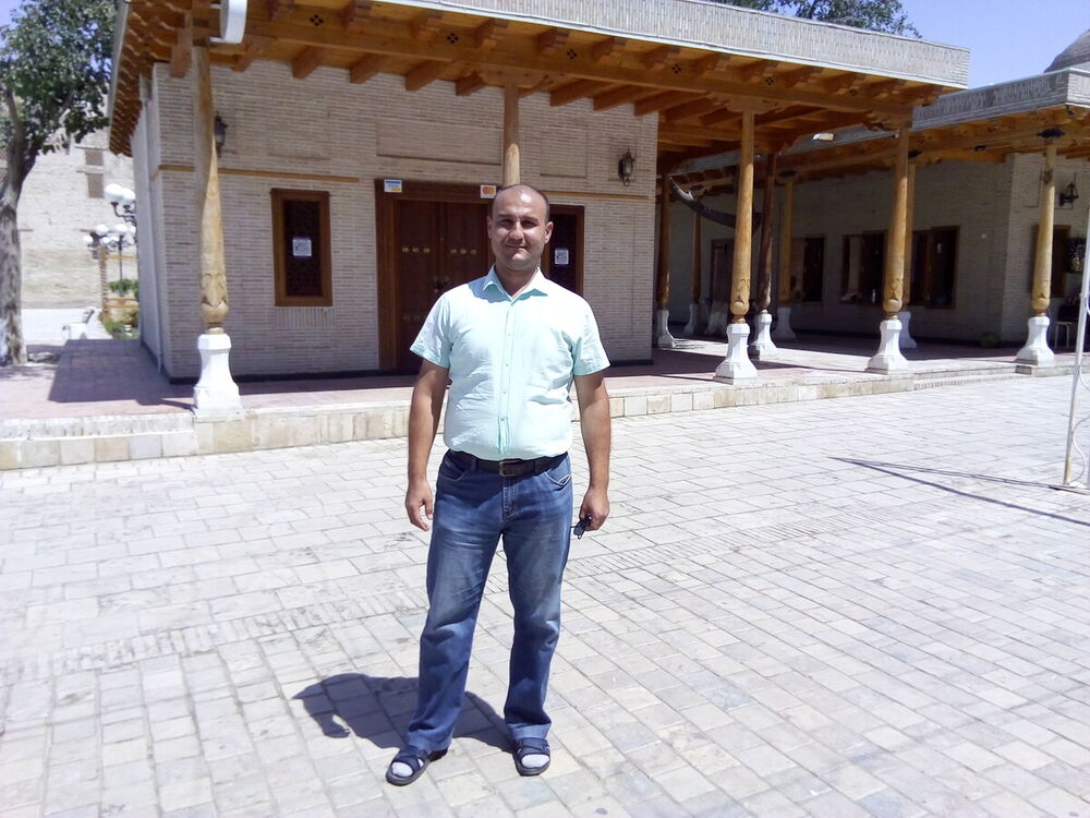  20408250  Shavkat, 44 ,    