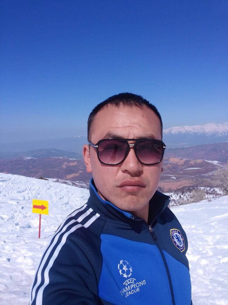  ,   Aybek, 38 ,   