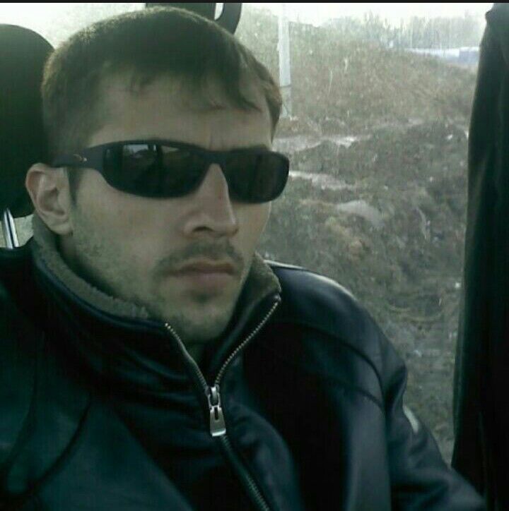  13498290  , 37 ,    