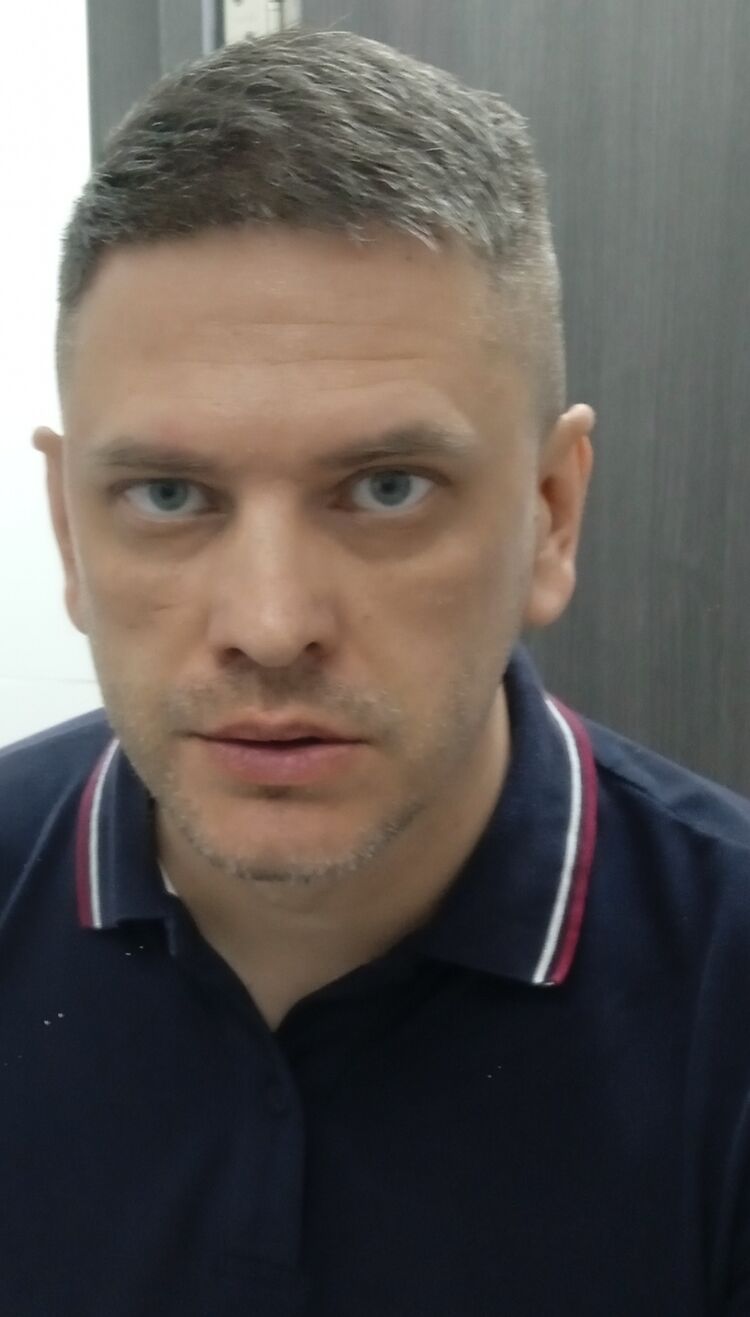  35609400  , 42 ,    
