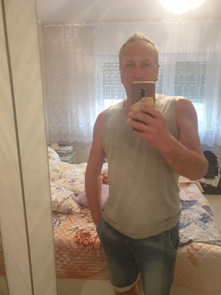  Elz,   Wlad, 52 ,   c 