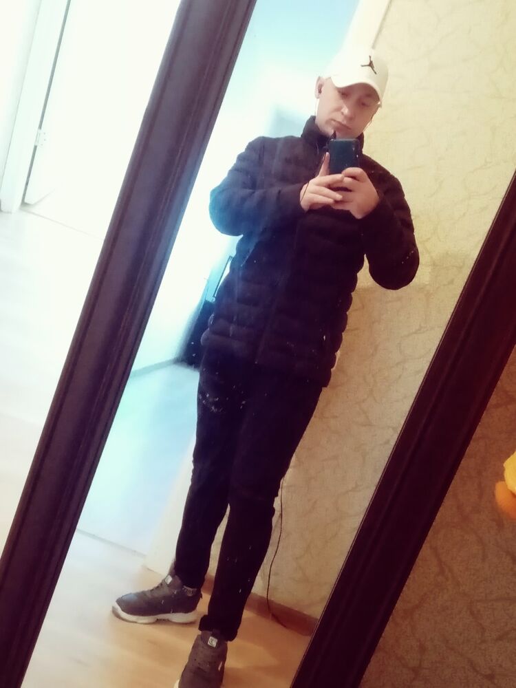  18946580  , 34 ,    