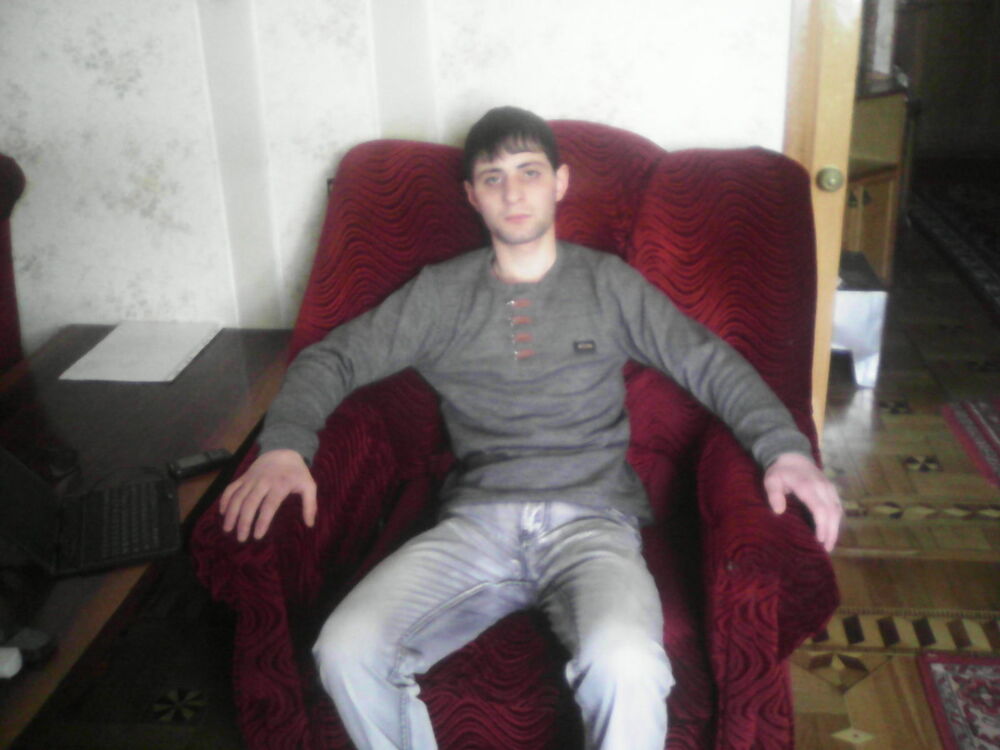  5404960  Vahe, 43 ,    