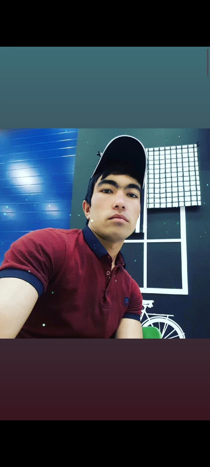  27049770  Garik, 28 ,    