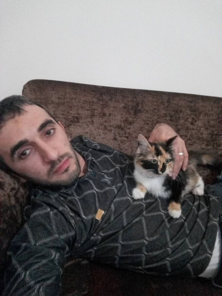  20649850  Taleh, 41 ,    