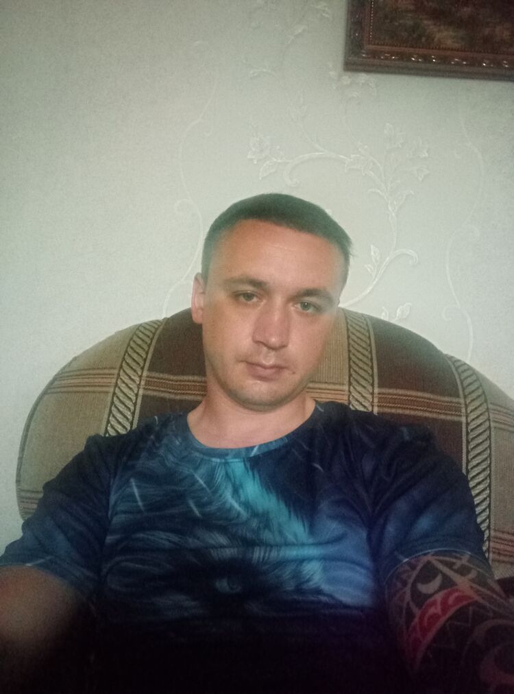  30646870  , 34 ,    
