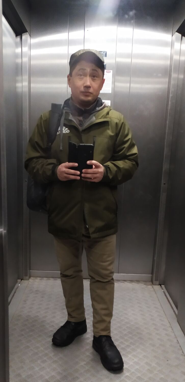  41528170  , 45 ,    