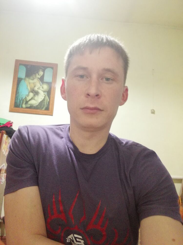 ���� 18352360 ������� ��������, 33 ����, ���� ���������� � ������