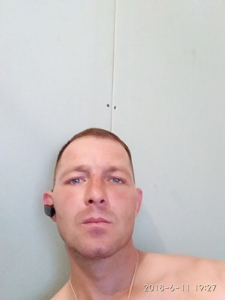  12496870  Andrey, 42 ,    