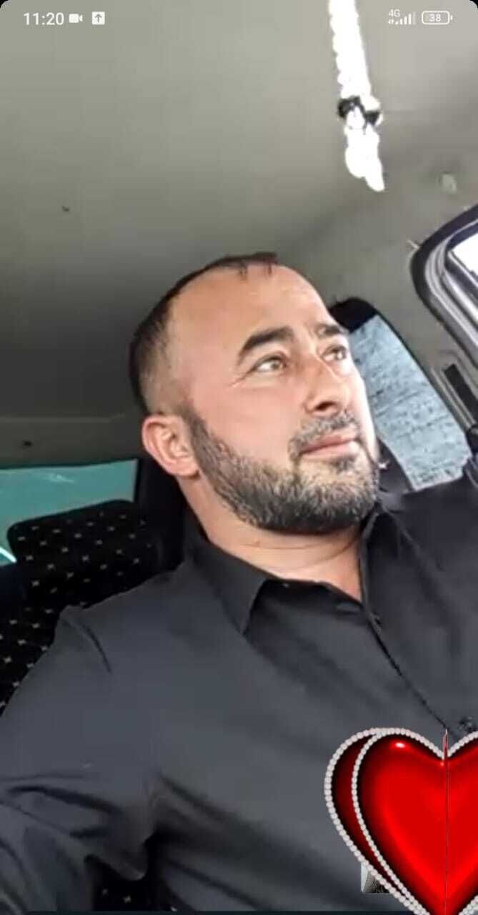  46407210  Suleyman, 41 ,    