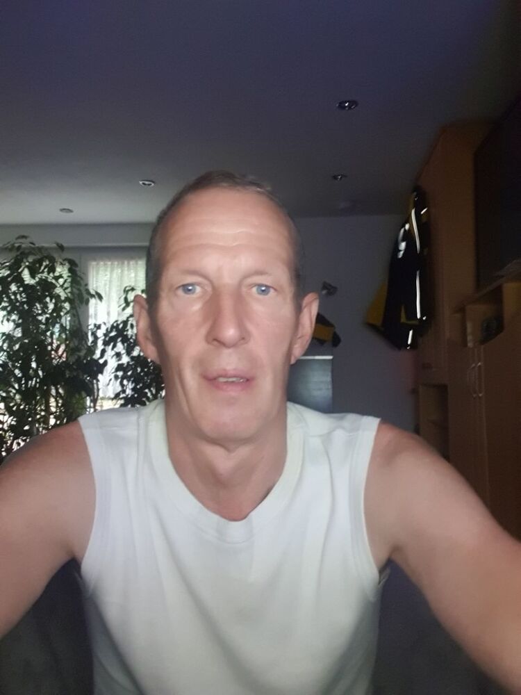 ���������� Bitterfeld, ���� ������� Rene, 49 ���, ������������ ��� c�������� ���������