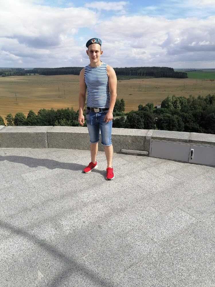  ,   Anton, 27 ,   ,   