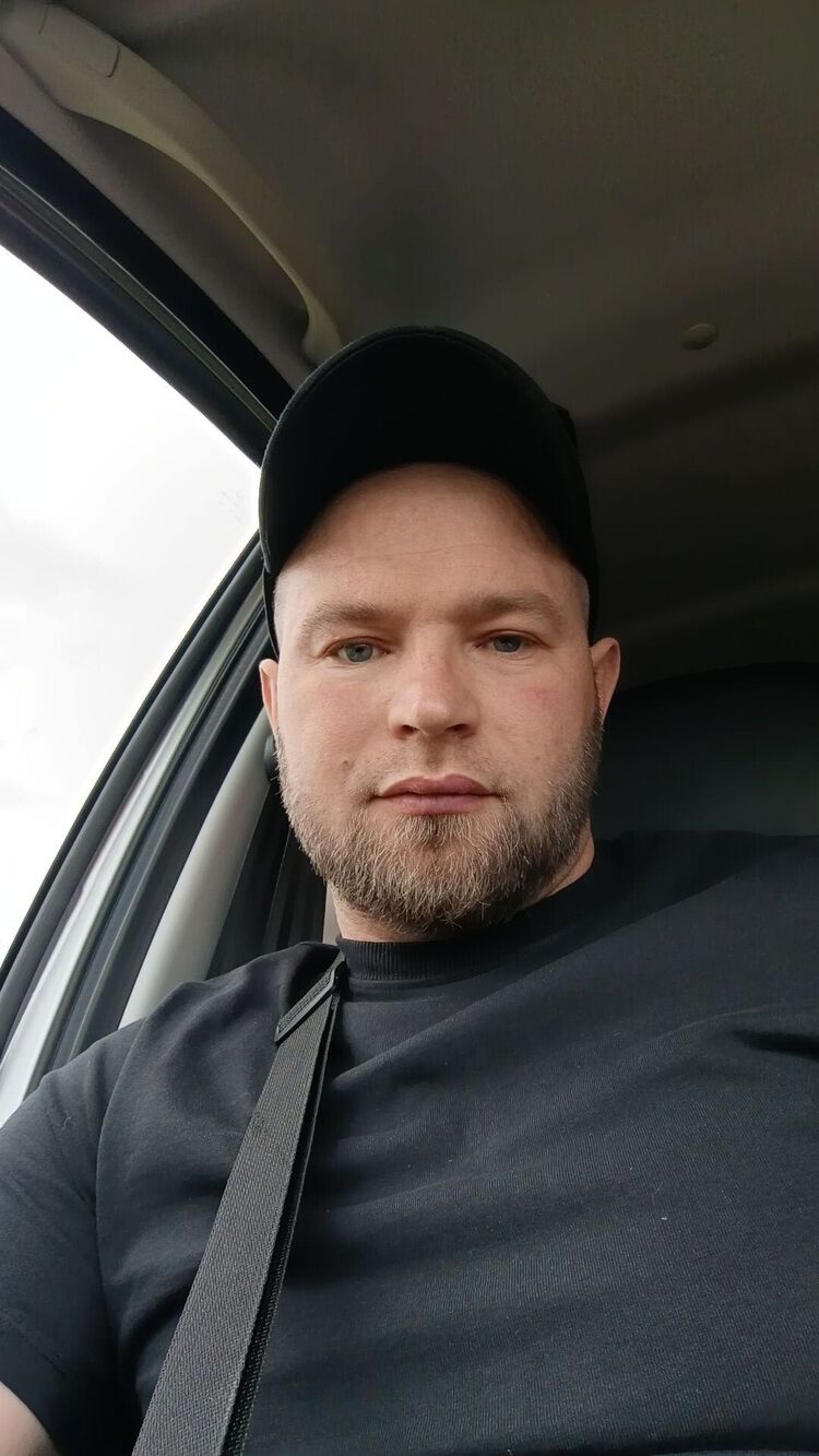  53886560  , 33 ,    --