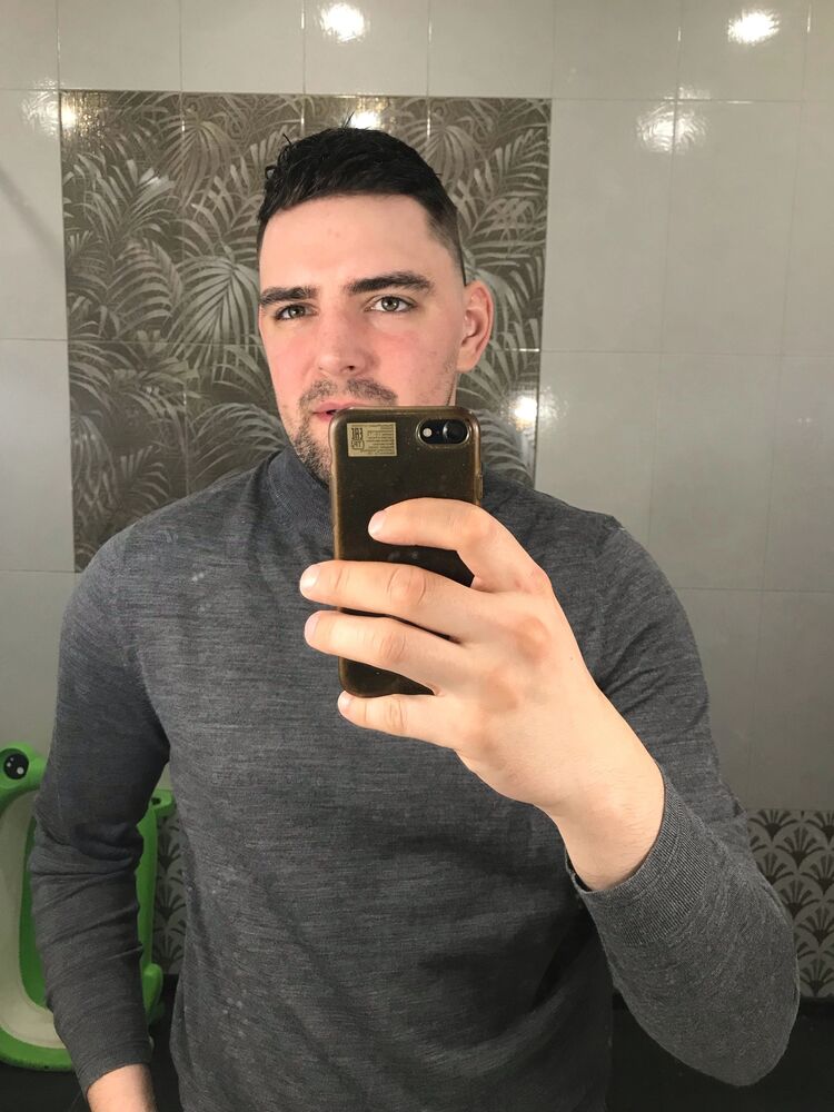  50864570  , 28 ,    