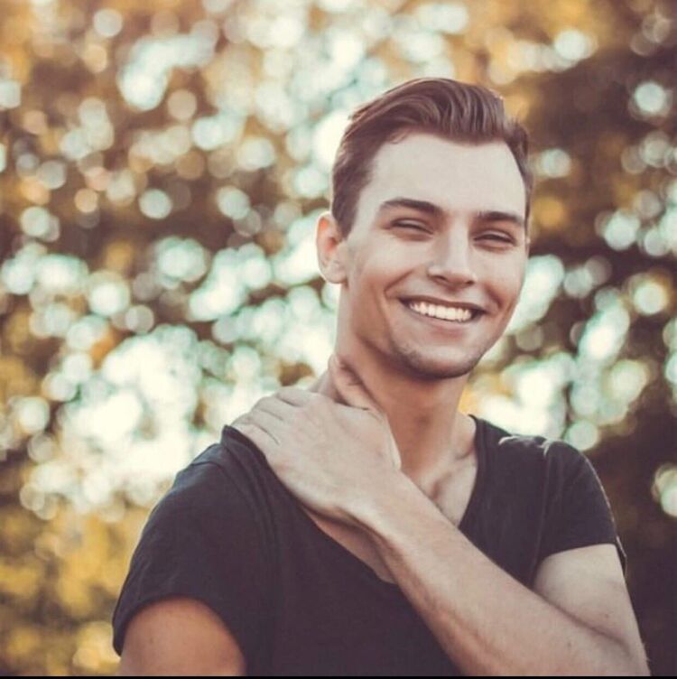 ���� 35232740 ������� �������, 32 ����, ���� ���������� � ������������