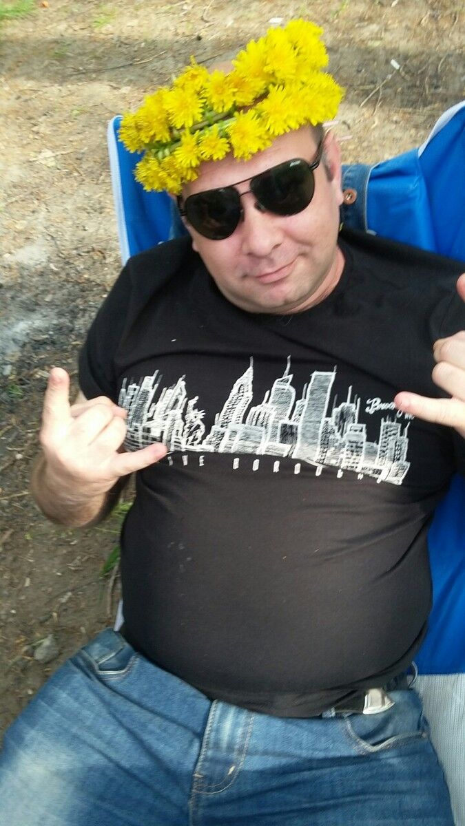  8091850  Vladimir, 45 ,    