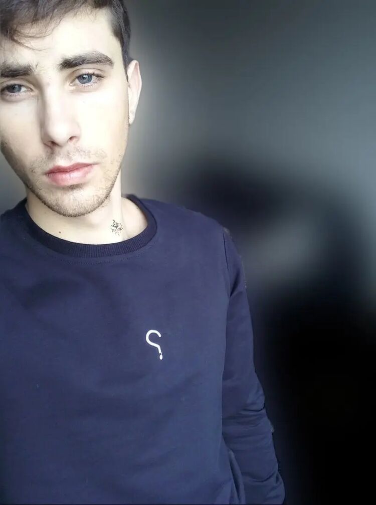  27026170  Roma, 27 ,    