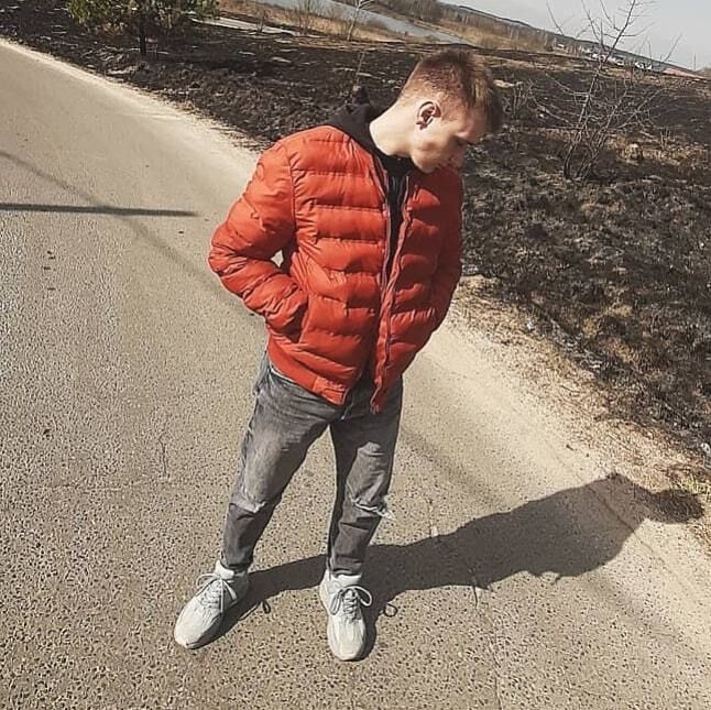  19822860  Noname, 27 ,    