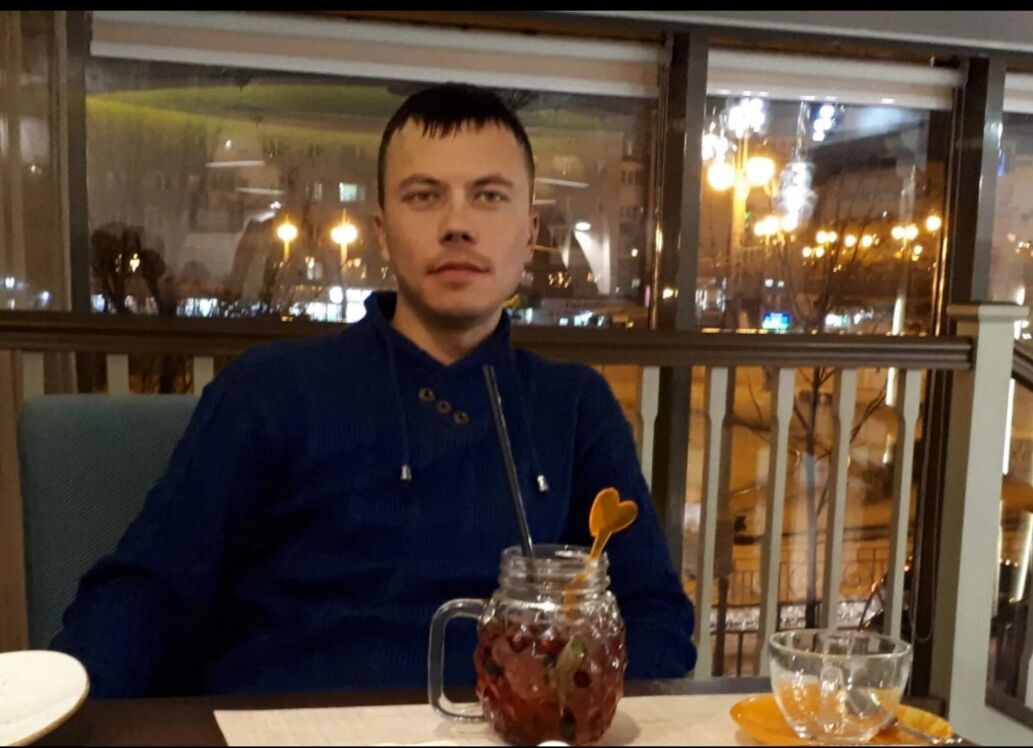  31625710  Andrey, 34 ,    