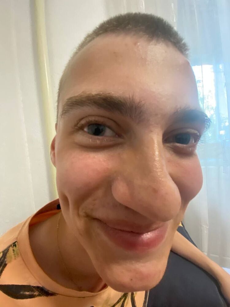  54626140  , 20 ,    Frankfurt Am Main