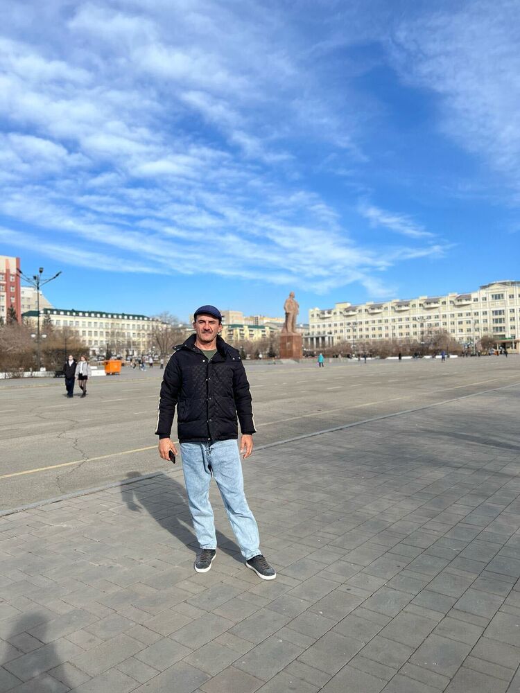  52334630  Suhrob, 50 ,    