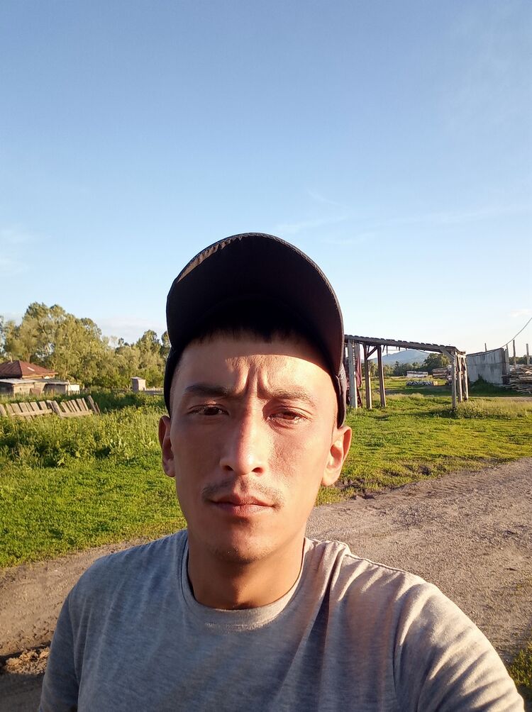  43872660  , 32 ,    