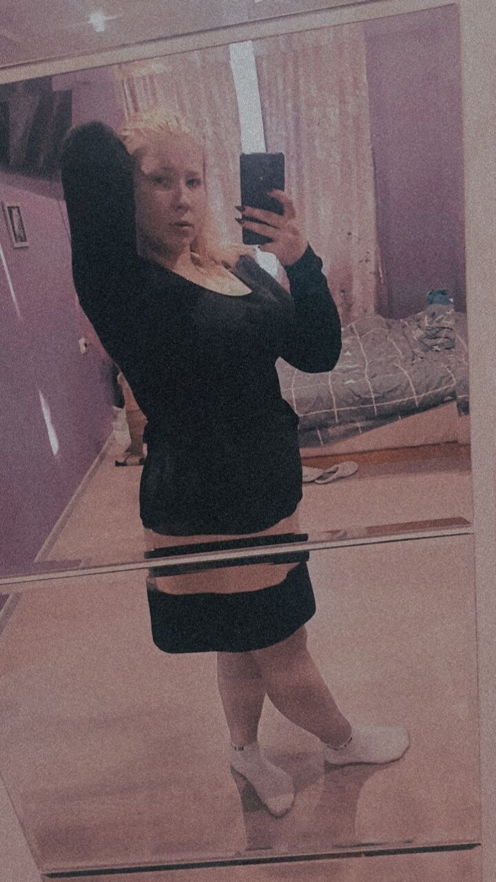  46397460  Maria, 23 ,    