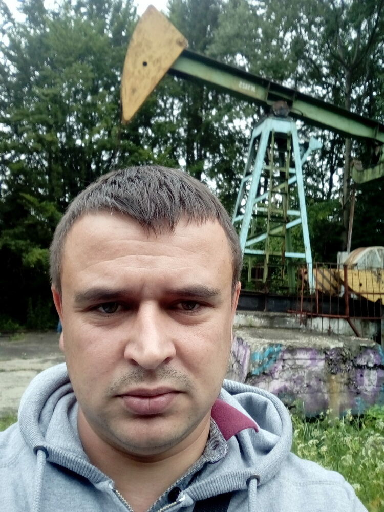  12922530  , 37 ,    