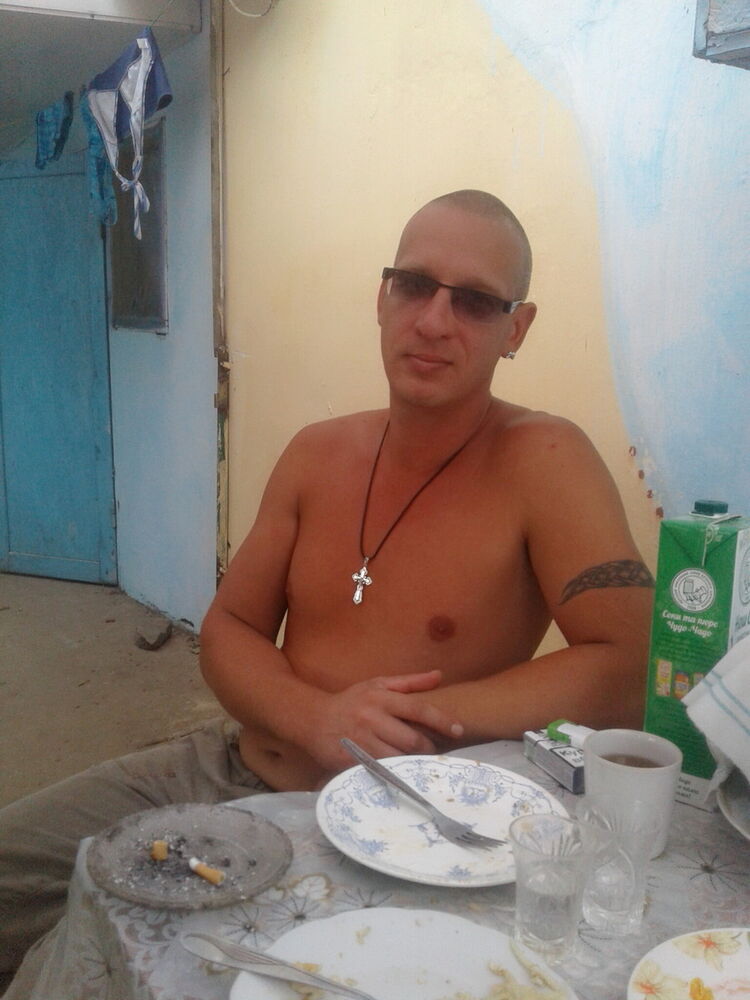  10632070  , 42 ,     
