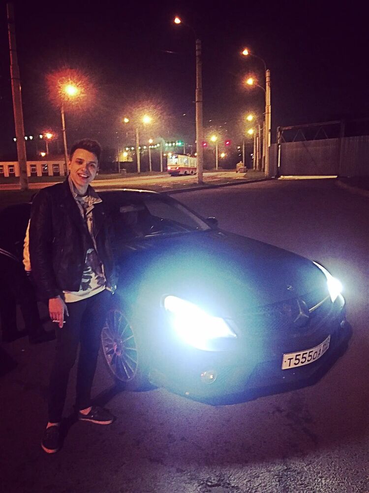  43416220  Alex, 29 ,    -