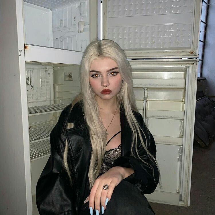  -,   , 21 ,   ,   