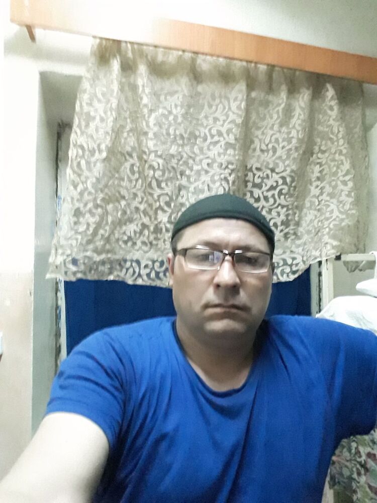 22762260  , 44 ,    