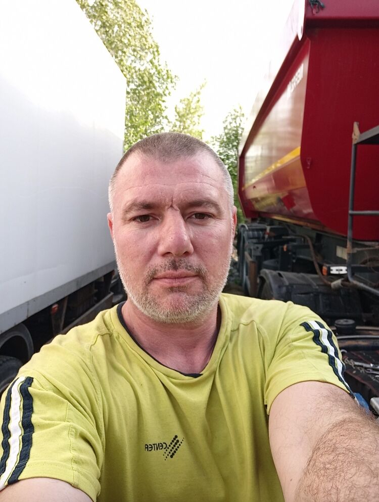 44084240  , 45 ,    