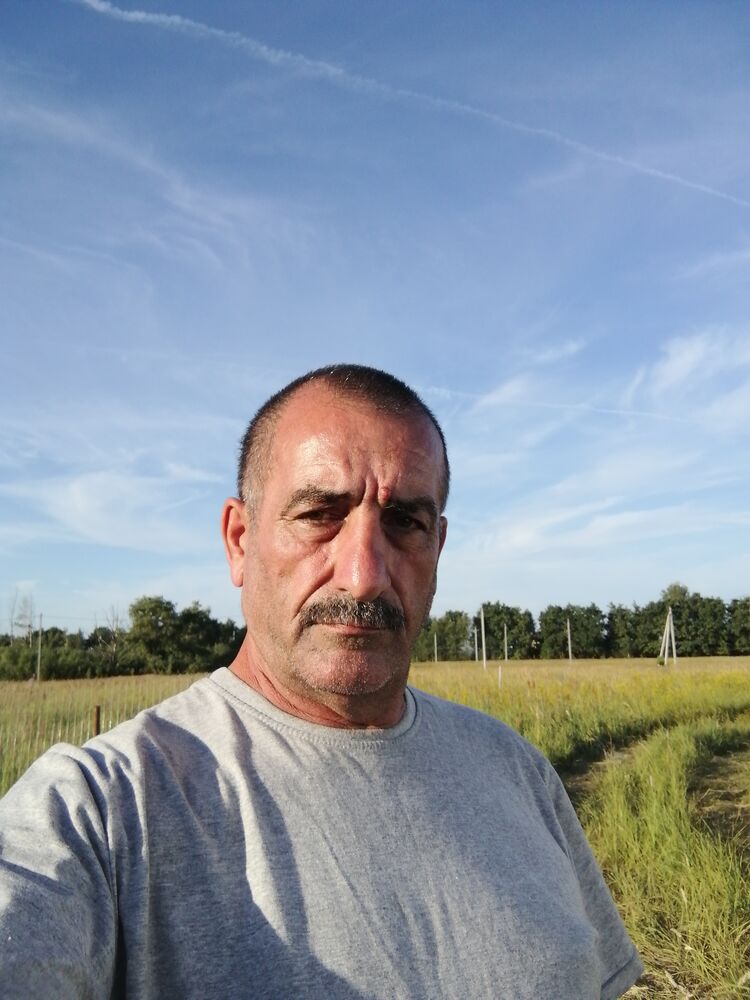  44631770  , 59 ,    