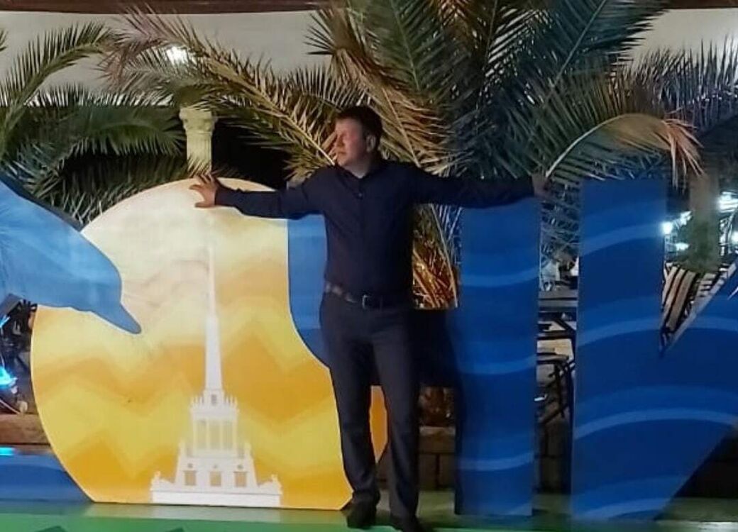  36428250  Sergey, 42 ,     