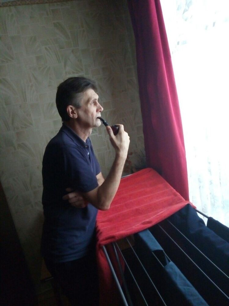  11500710  Aleks, 60 ,    