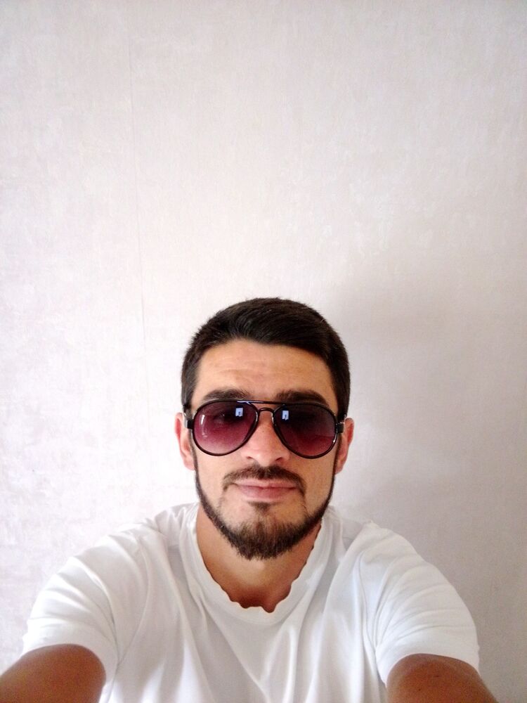  45797300  , 32 ,    