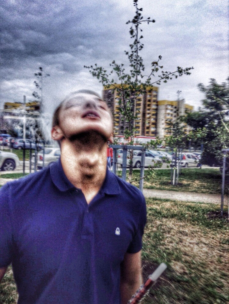  43560880  Alex, 25 ,    