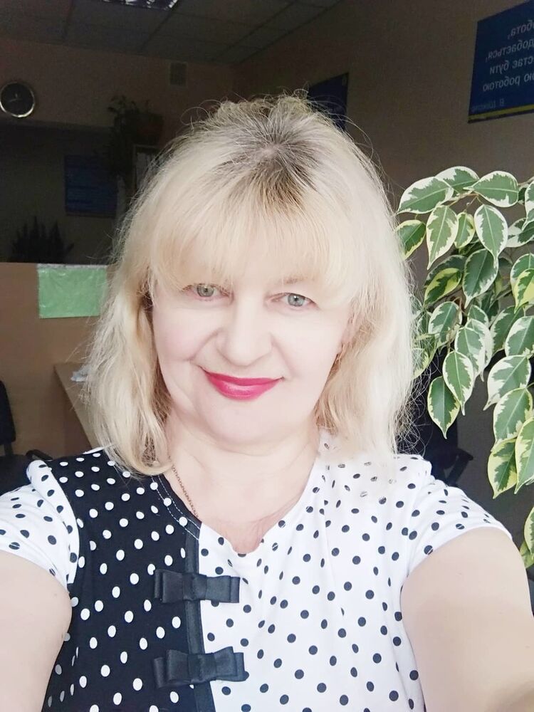  19123660  Svetlana, 60 ,    