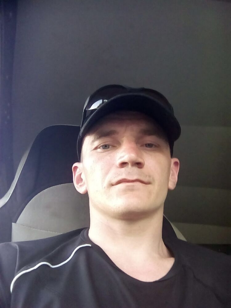  ,   Viktor, 39 ,   ,   , c 