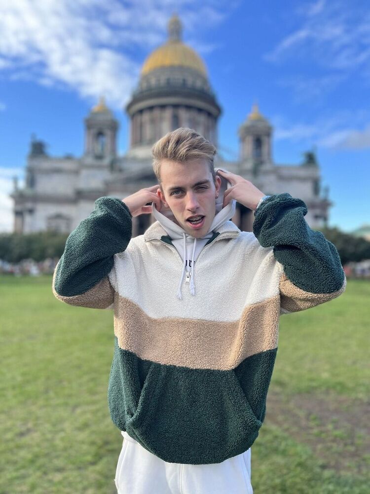  -,   , 20 ,   ,   , 
